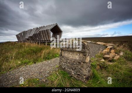 L'abri sculptural Nick, Kielder Water & Forest Park, Northumberland, Royaume-Uni Banque D'Images