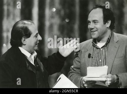 Acteur et comédien italien Carlo Verdone et présentateur de télévision Giancarlo Magalli, années 1980 Banque D'Images