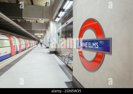 Londres, Royaume-Uni. 21 septembre 2021. La nouvelle station de métro neuf Elms est une extension de la ligne Nord. Crédit: Waldemar Sikora Banque D'Images