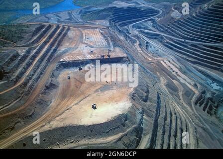 Une mine de diamants à coupe d'opale dans la région de Kimberley, dans le nord de l'Australie occidentale . Banque D'Images