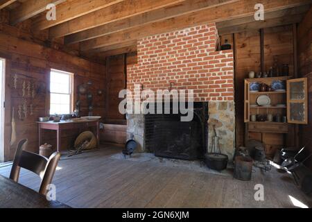 À l'intérieur de la cuisine sur la plantation Tudor. Au parc historique de Pampelin et au musée national de la guerre de Sécession du soldat de la guerre de Sécession à Pierre Banque D'Images