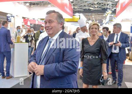 Président de GL Events Olivier Ginon assister à l'inauguration de Sirha 2021 à Lyon, France, le 23 septembre 2021. Photo de Julien Reynaud/APS-Medias/ABACAPRESS.COM Banque D'Images