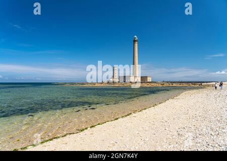 Alter und neuer Leuchtturm am Pointe de Barfleur, Gatteville-le-Phare, Normandie, Frankreich | ancien et nouveau phare de Gatteville à Pointe de Barf Banque D'Images