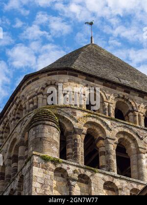 Le clocher du transept, abbaye Saint-Sauveur, Redon (35600), Bretagne, France, Banque D'Images