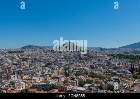 Acropole, Athènes Grèce, 27 juillet 2017 Mont Lycabette vue de l'Acropole d'Athènes Banque D'Images