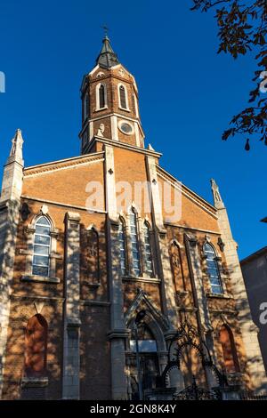 RUSE, BULGARIE - 2 NOVEMBRE 2020 : Saint-Paul de l'Église catholique de la ville de Ruse, Bulgarie Banque D'Images