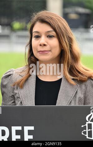 Tulip Siddiq, Snakes and Ladders Photocall pour marquer le 2000e jour depuis que Nazanin Zaghari-Ratcliffe a été détenu en Iran. Place du Parlement, Londres. ROYAUME-UNI Banque D'Images