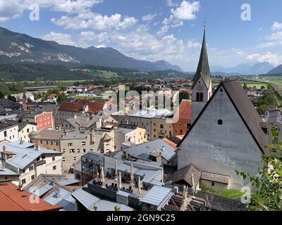 Le village de verre, Rattenberg, du sommet du château en Autriche Banque D'Images