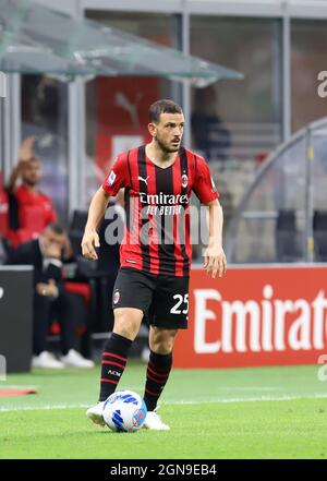 Milan, Italie. 22 septembre 2021. Alessandro Florenzi de l'AC Milan en action pendant la série Un match entre l'AC Milan et le Venezia FC au Stadio Giuseppe Meazza le 22 septembre 2021 à Milan, Italie. Credit: Christian Santi/Alay Live News Banque D'Images