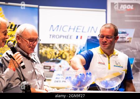 Savigny-sur-Braye, France. 23 septembre 2021. Tir au sort Michelin pendant le Rallye coeur de, France., . du 23 au 25 septembre à Savigny-sur-Braye, France - photo Bastien Roux/DPPI crédit: DPPI Media/Alamy Live News Banque D'Images