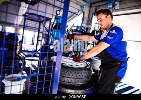 Savigny-sur-Braye, France. 23 septembre 2021. Michelin pendant le Rallye coeur de, France., . du 23 au 25 septembre à Savigny-sur-Braye, France - photo Bastien Roux/DPPI crédit: DPPI Media/Alay Live News Banque D'Images