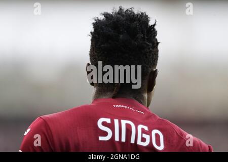 Turin, Italie. 23 septembre 2021. Wilfried Singo de Torino FC pendant le match de la série A au Stadio Grande Torino, Turin. Crédit photo à lire: Jonathan Moscrop/Sportimage crédit: Sportimage/Alay Live News Banque D'Images