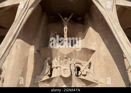 Photo en téléobjectif d'une façade de l'église du Temple de la famille Sacrée (sagrada Familia) Banque D'Images