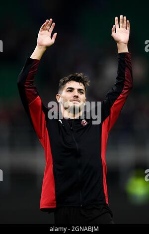 Milan, Italie. 22 septembre 2021. Brahim Diaz, de l'AC Milan, célèbre la victoire à la fin du match de football de la série A entre l'AC Milan et le Venezia FC. Credit: Nicolò Campo/Alay Live News Banque D'Images