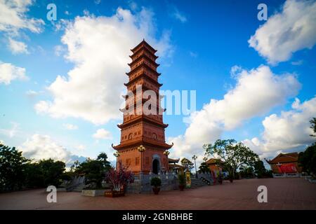 Pagode de Tuong long dans la ville de Hai Phong au nord du Vietnam Banque D'Images