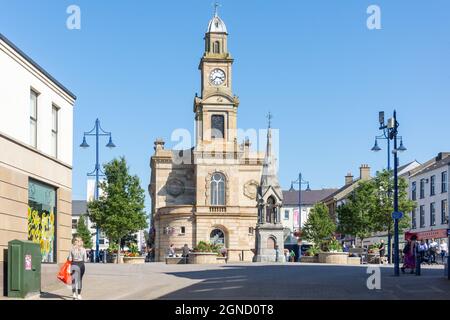 Hôtel de ville de Coleraine, The Diamond, Coleraine (Cuil Rathain), Comté de Derry, Irlande du Nord, Royaume-Uni Banque D'Images