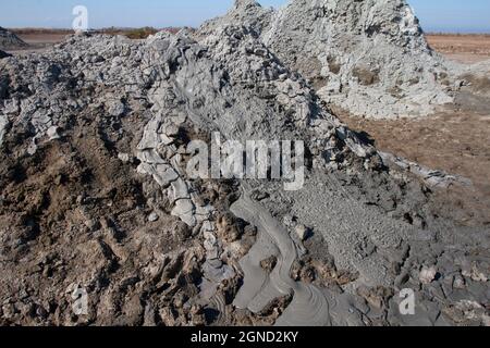 Centrales géothermiques et volcans de boue près de la mer de Salton. Banque D'Images