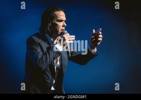 Gateshead, Royaume-Uni. 24 septembre 2021. - Nick Cave et Warren Ellis se produire à Sage Gateshead. Crédit photo: Thomas Jackson / Alamy Live News Banque D'Images