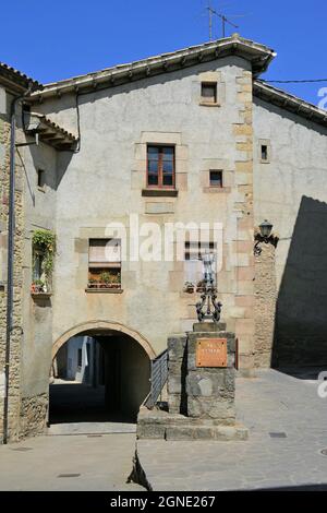 La ville d'Alstylos est située au nord de Llusanés, dans la région de la province d'Osona de Barcelone, Catalogne, Espagne Banque D'Images