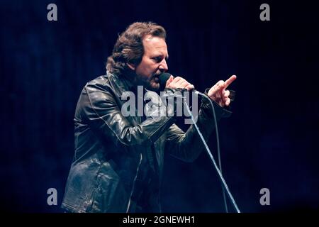 24 septembre 2021: Eddie Vedder se produit à OhanaFest Day1 Doheny State Beach le 24 septembre 2021 à Dana point, Californie (Credit image: © Marissa carter/ZUMA Press Wire) Banque D'Images