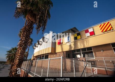 Délapidation et régénération dans les bestiaux sur la rive est de la mer de Salton, en Californie Banque D'Images