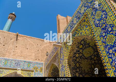 IRAN.VILLE DE LA MOSQUÉE ISPAHAN.IMAM REBAPTISÉE APRÈS LA RÉVOLUTION ISLAMIQUE DE 1979 EN IRAN, SOUS LA HOULETTE DE ROUHOLLAH KHOMEINI Banque D'Images