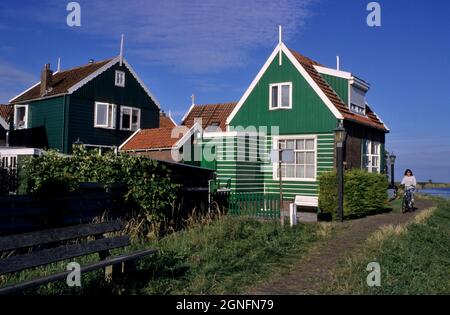 PAYS-BAS, RÉGION DE NOORD-HOLLANDE ET IJSSELMEER, VILLAGE DE MARKEN Banque D'Images