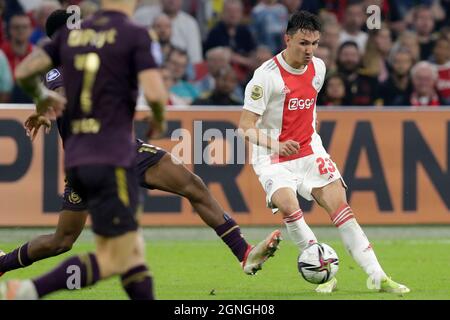 AMSTERDAM, PAYS-BAS - SEPTEMBRE 25 : Steven Berghuis d'Ajax lors du match hollandais entre Ajax et le FC Groningen à l'arène Johan Cruijff le 25 septembre 2021 à Amsterdam, pays-Bas (photo de Peter sous/Orange Pictures) Banque D'Images