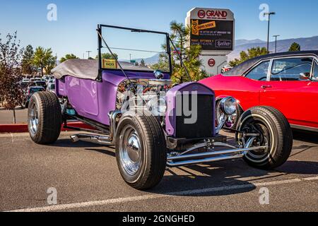 Reno, NV - 4 août 2021 : 1923 Ford Model T Street Hot Rod à un salon de voiture local. Banque D'Images