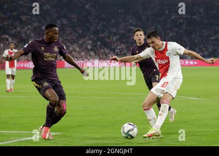 AMSTERDAM, PAYS-BAS - SEPTEMBRE 25 : Steven Berghuis d'Ajax lors du match hollandais entre Ajax et le FC Groningen à l'arène Johan Cruijff le 25 septembre 2021 à Amsterdam, pays-Bas (photo de Peter sous/Orange Pictures) Banque D'Images