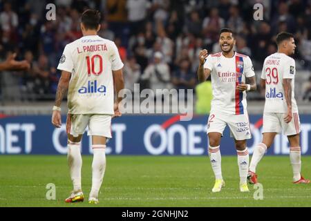 Henrique SILVA de Lyon et Lucas PAQUETA de Lyon lors du championnat français Ligue 1 match de football entre l'Olympique Lyonnais et le FC Lorient le 25 septembre 2021 au stade Groupama de Decines-Charpieu près de Lyon, France - photo Romain Biard / Isports / DPPI Banque D'Images
