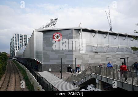 Vue générale du stade communautaire Brentford, Londres. Date de la photo: Dimanche 26 septembre 2021. Banque D'Images