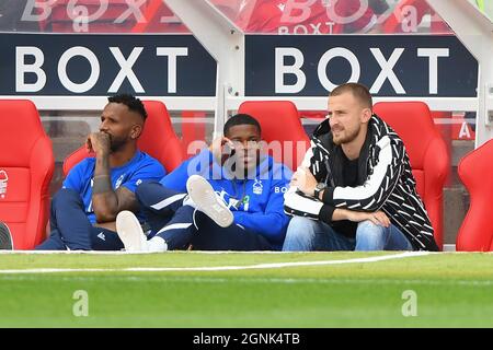 NOTTINGHAM, ROYAUME-UNI. 25 SEPT Cafu, Xande Silva et Rodrigo Ely de la forêt de Nottingham lors du match de championnat Sky Bet entre la forêt de Nottingham et Millwall au City Ground, Nottingham, le samedi 25 septembre 2021. (Crédit : Jon Hobley | MI News) Banque D'Images