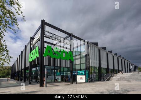 Le centre commercial Barons Quay Asda à Northwich. Banque D'Images