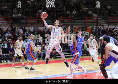 Italie, Casale 26 septembre 2021 Premier match du championnat italien de basket-ball A1 Bertram Derthona Panier Tortona vs Nutribullet Trévise. (77-92) Banque D'Images