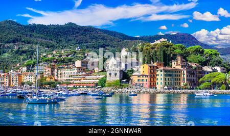 Santa Margherita Ligure - belle ville côtière en Ligurie, station balnéaire populaire de luxe pour les vacances d'été en Italie Banque D'Images