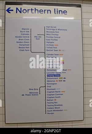 Carte de la ligne de métro du nord de Londres montrant la nouvelle extension de la station électrique de Battersea Banque D'Images