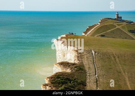 Phare Belle Tout à East Sussex sur les falaises blanches près de Beach Head Banque D'Images