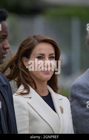 27 septembre 2021, Copenhague, Danemark. La princesse Marie du Danemark est la première à découvrir les nouveaux bâtiments de l'école du Prince Henrik (Lycee Francais Prince Henrik) à Frederiksberg, Copenhague, Danemark, le 27 septembre 2021. Prins Henriks Skole est une école internationale de 800 élèves de 40 nationalités différentes âgées de 3-18 ans. Photo de Stefan Lindblom/Stella Pictures/ABACAPRESS.COM Credit: Abaca Press/Alay Live News Banque D'Images