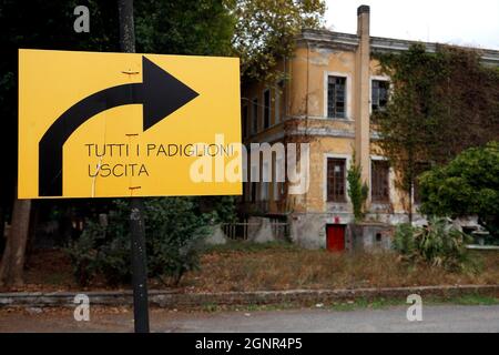 Visite de l'ancien hôpital psychiatrique de Santa Maria della Pieta'. L'hôpital psychiatrique, construit entre 1907 et 1913 et définitivement fermé seulement Banque D'Images