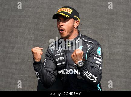 Photo du dossier datée du 18-07-2021 de Mercedes' Lewis Hamilton. Date de publication : lundi 27 septembre 2021. Banque D'Images
