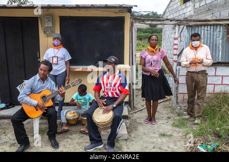 Musiciens afro-équatoriens et danseur à Valle del Chota, Equateur Banque D'Images