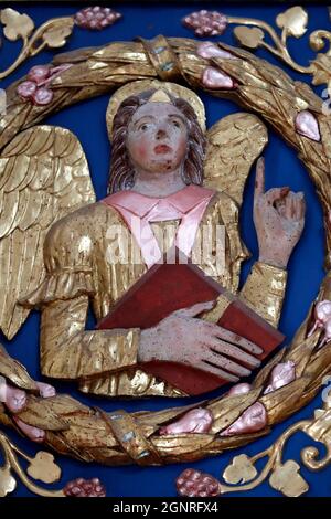 Église Saint François. Matthew l'évangéliste, l'auteur du premier récit de l'Évangile, est symbolisé par un homme ailé, ou ange. Banque D'Images