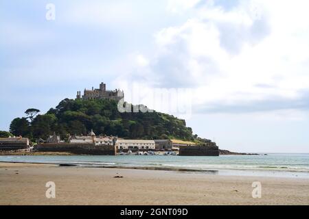 Plage de Cornwall près du mont St Michael's Banque D'Images