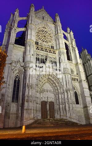 La France, l'Oise, Beauvais, Saint-Pierre de Beauvais cathédrale construite entre le 13ème et 16ème siècle a le plus grand chœur dans le monde (48,5 m), d'une véranda Banque D'Images
