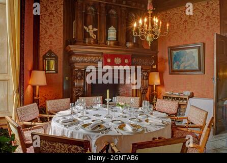 France, Lot (46), Périgord Noir, Lacave, le restaurant du château de la Treyne, propriété du groupe Relais et châteaux // France, Lot, Quercy, Lacave, Banque D'Images