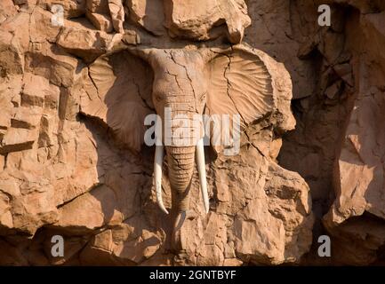 Elephant Statue Sun City est une ville sud-africaine et méga-station de 15 000 habitants, située dans la province du Nord-Ouest, près de la ville de Rutenbur Banque D'Images