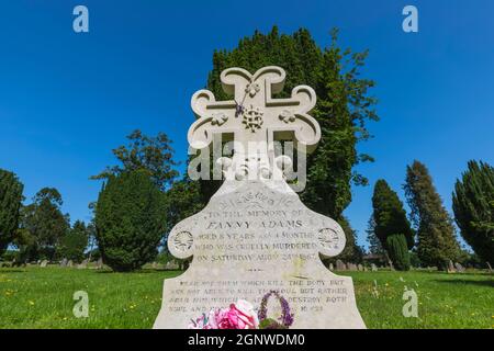 Angleterre, Hampshire, Alton, Église du Saint-Laurent, Tombstone de Fanny Adams, l'enfant qui a assassiné WS à Alton en 1867 Banque D'Images