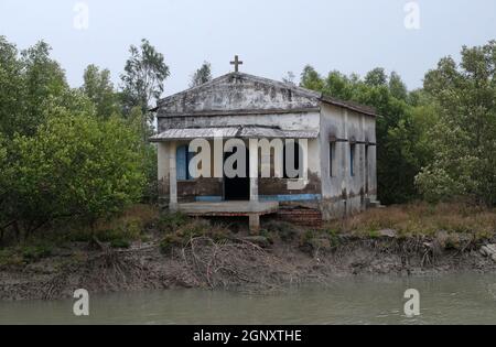 Église chrétienne au parc national des Sunderbans, West Bengal, India Banque D'Images