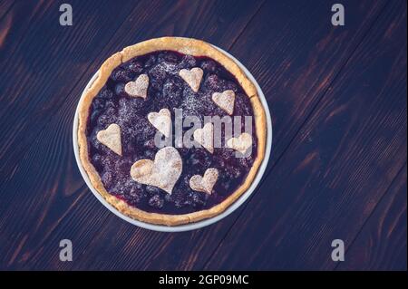 Saint-Valentin confiture de cerises tarte plat Banque D'Images